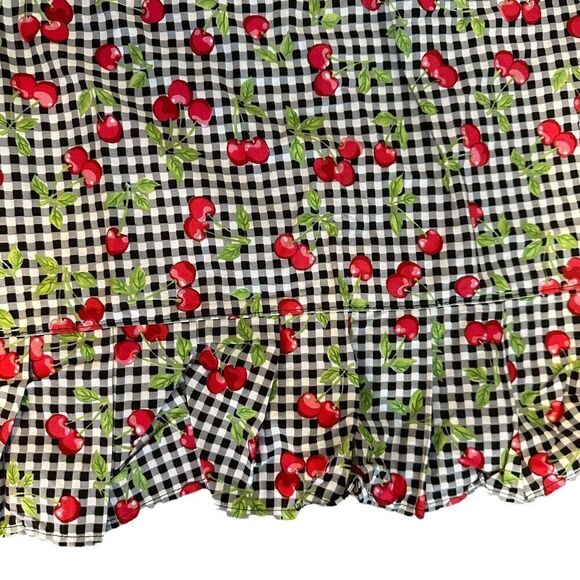 Cherry Apron Retro Black Gingham Red Heart Pocket Red Cherry Khmer Krafts Brand - Picture 4 of 9